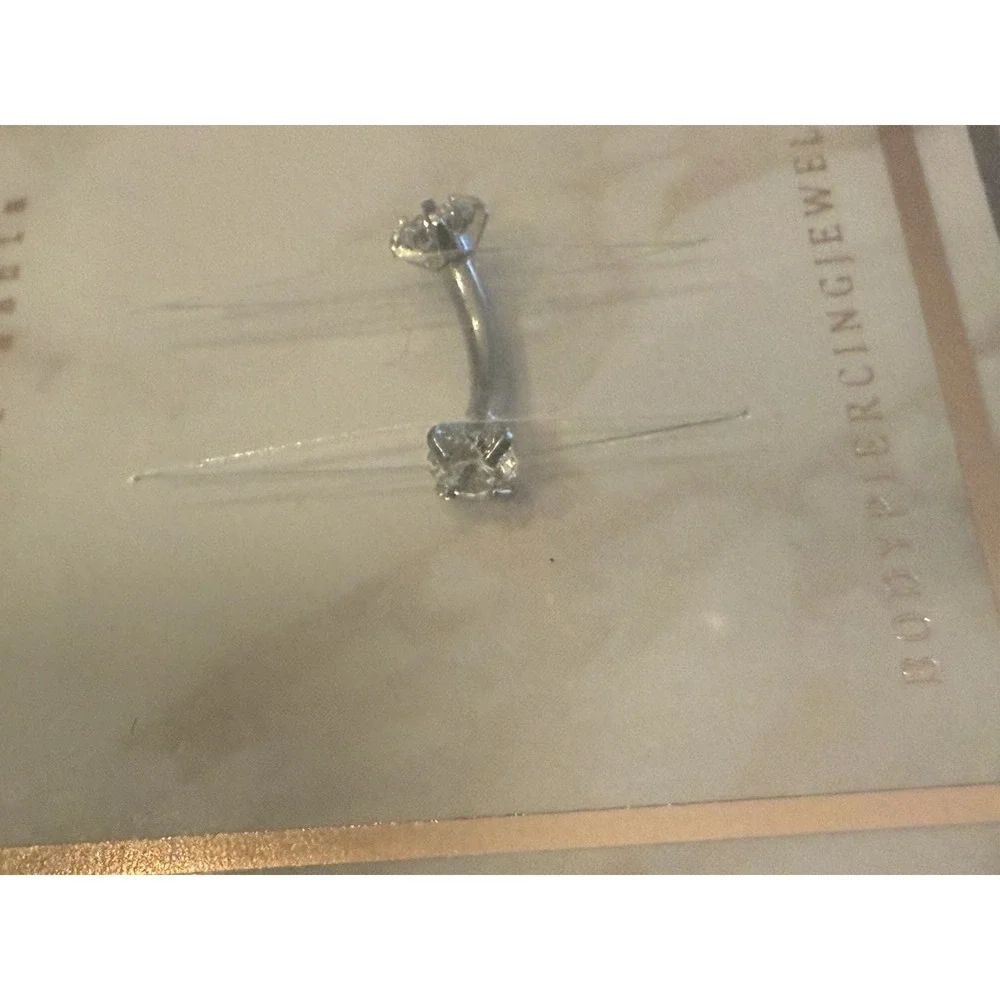 N/A eyebrow rook